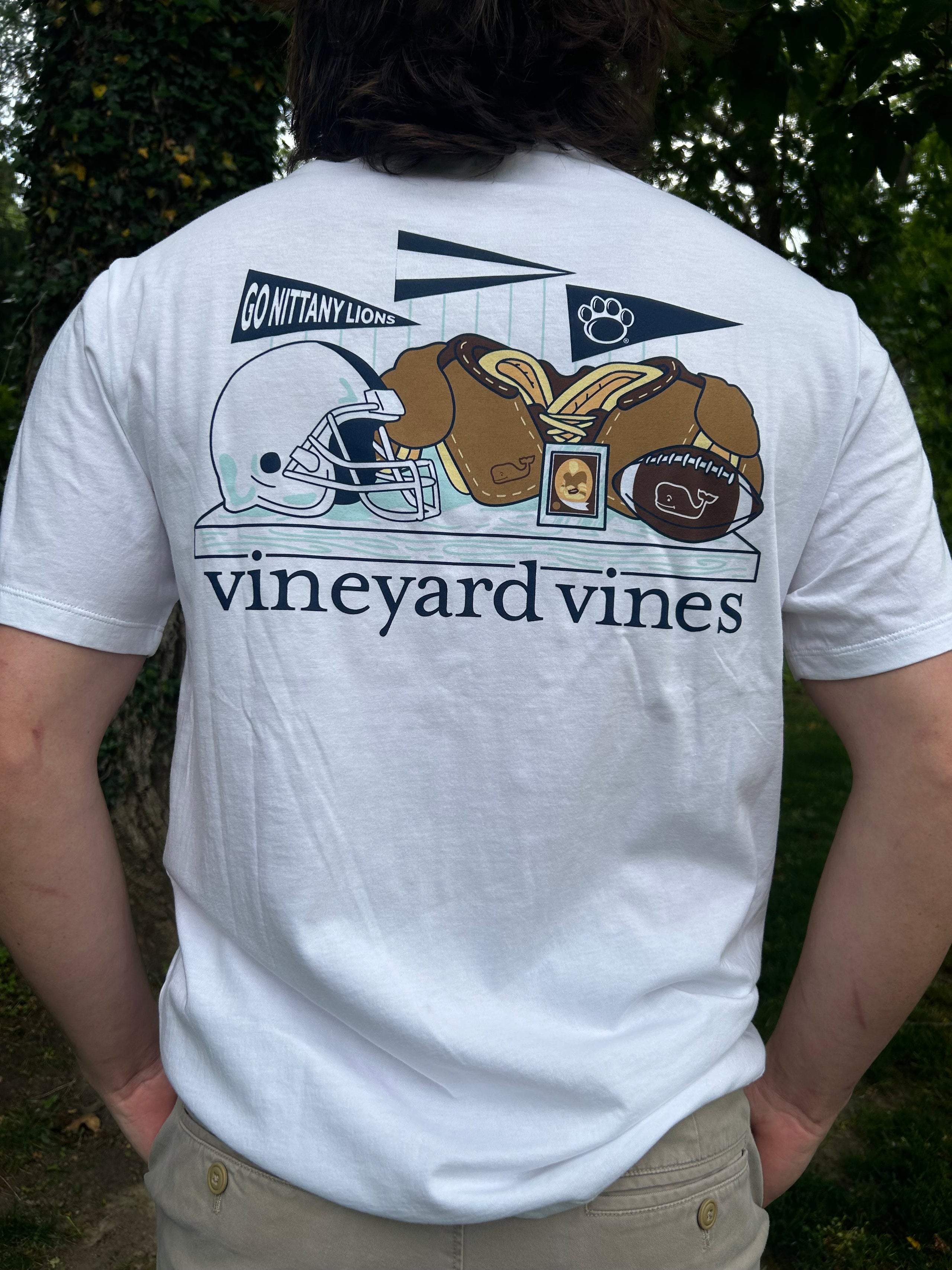 Vineyard Vines White Logo front pocket, Helmet back Tee -Men's ...